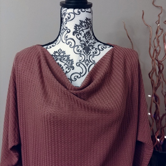 Long Sleeve Mauve waffle knit top - Picture 4 of 5